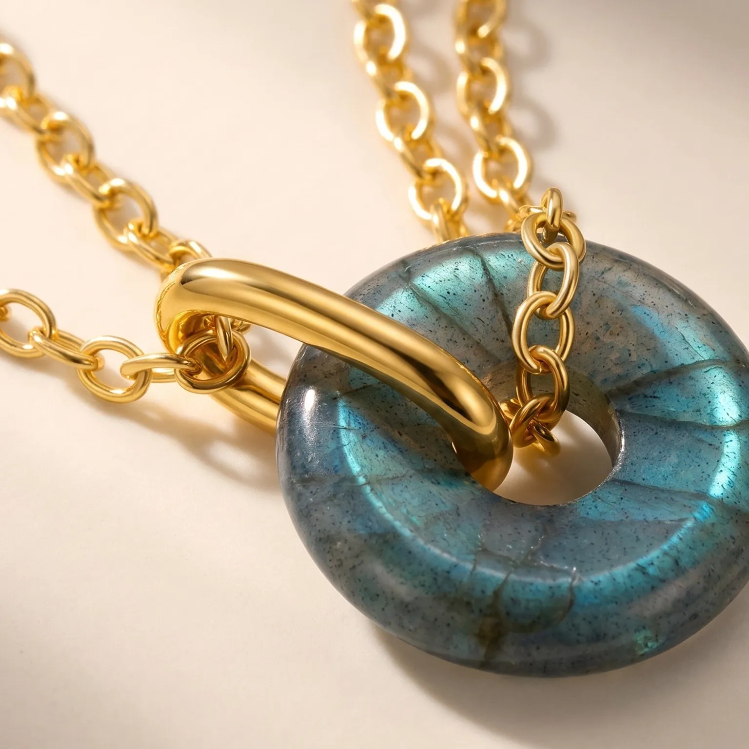 Labradorite Necklace - Ora