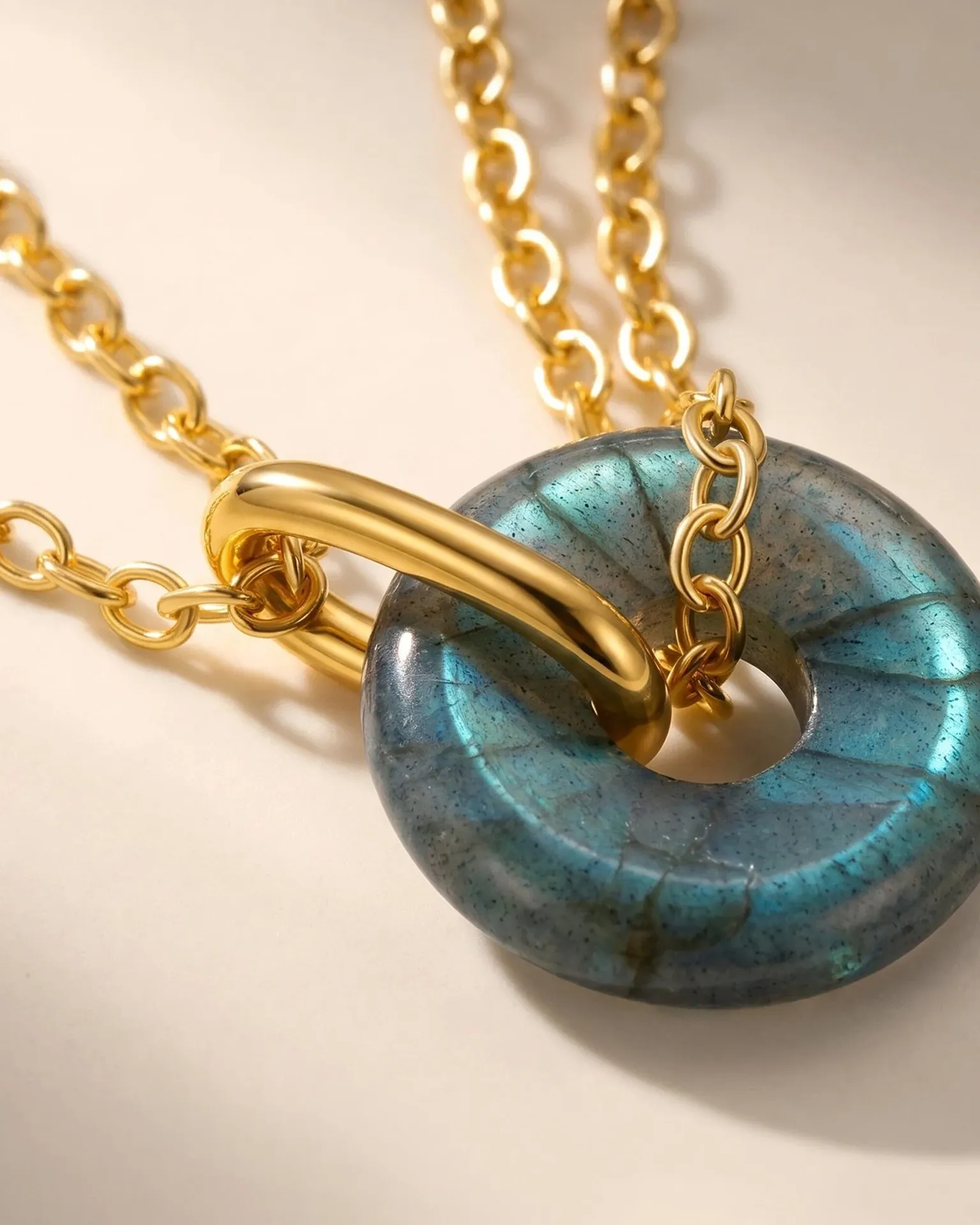 Labradorite Necklace - Ora