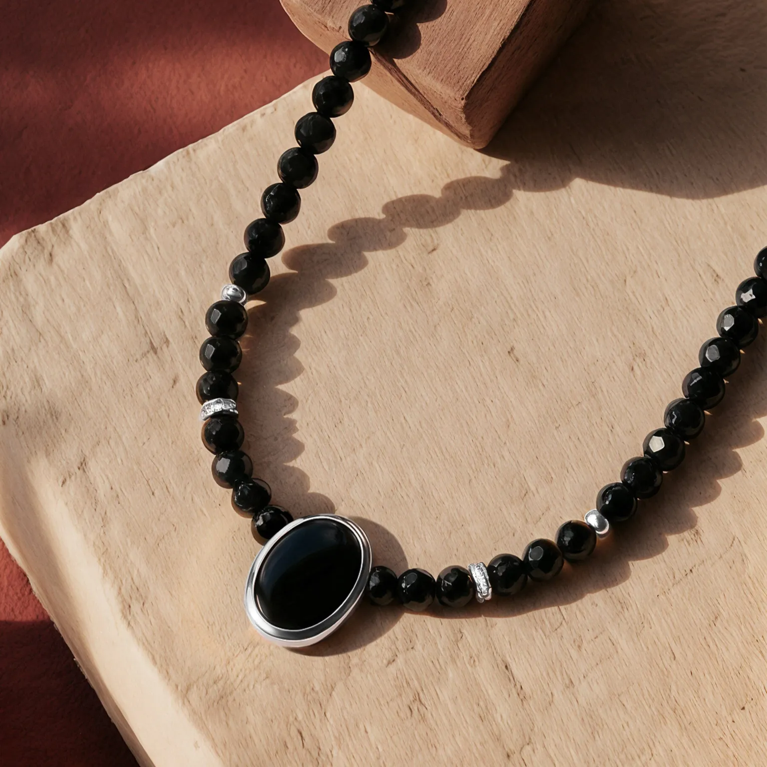 Enfolded & Heroine & Widelink Necklaces